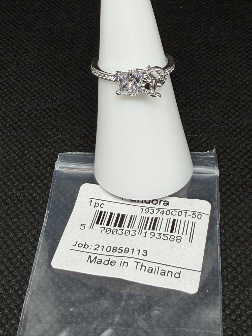 Pandora Disney’s Stitch & Stone Ring - 193740C01-50 Ring size 5.5